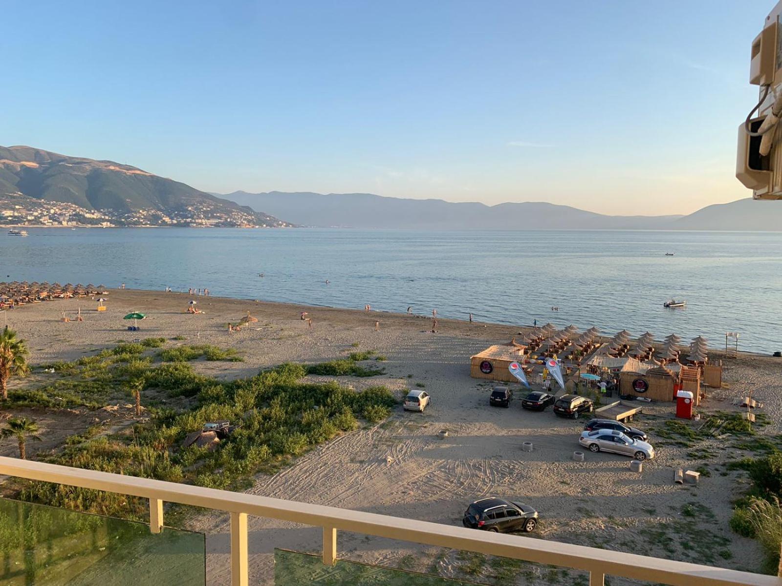 Sea View Vlora Apartment Exterior photo