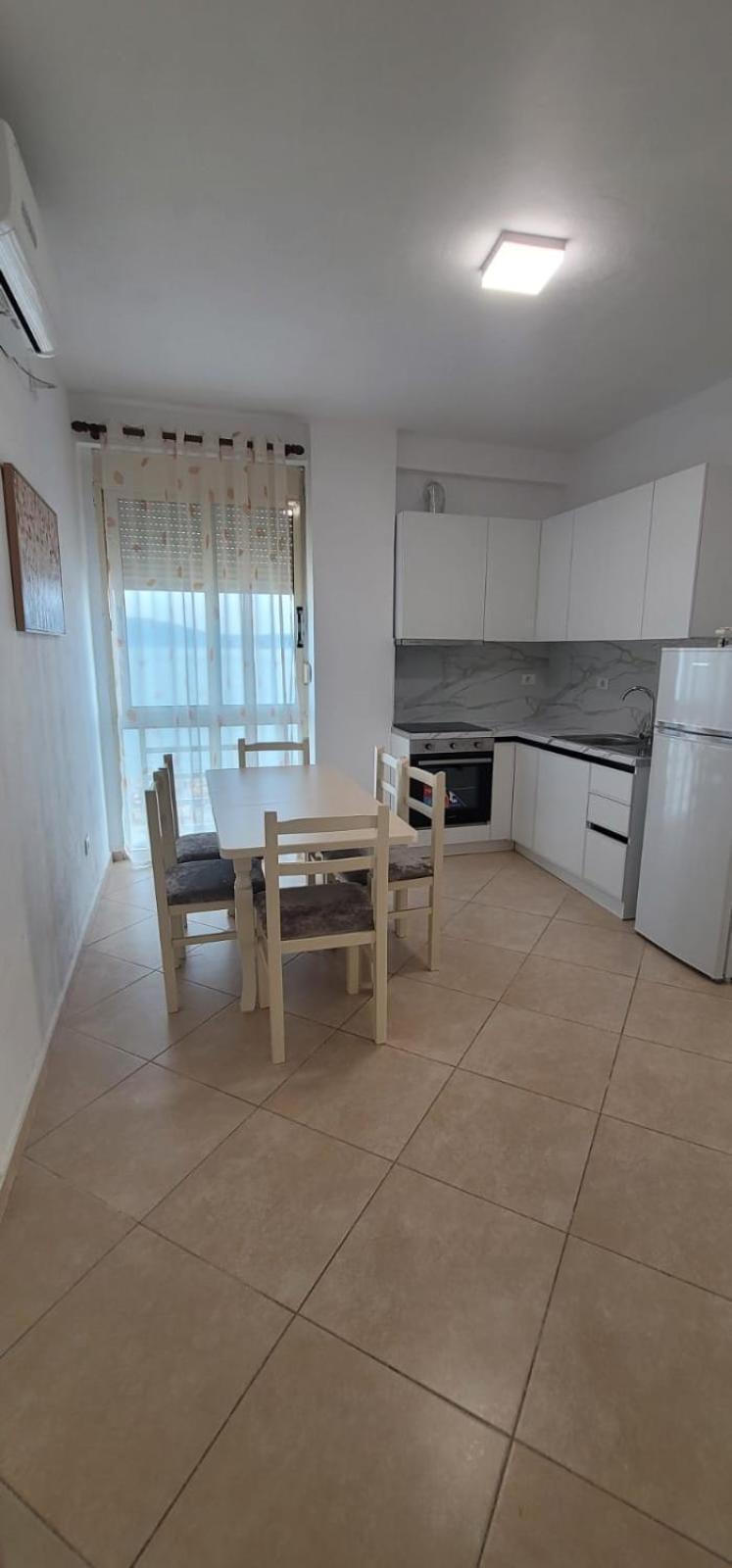 Sea View Vlora Apartment Exterior photo